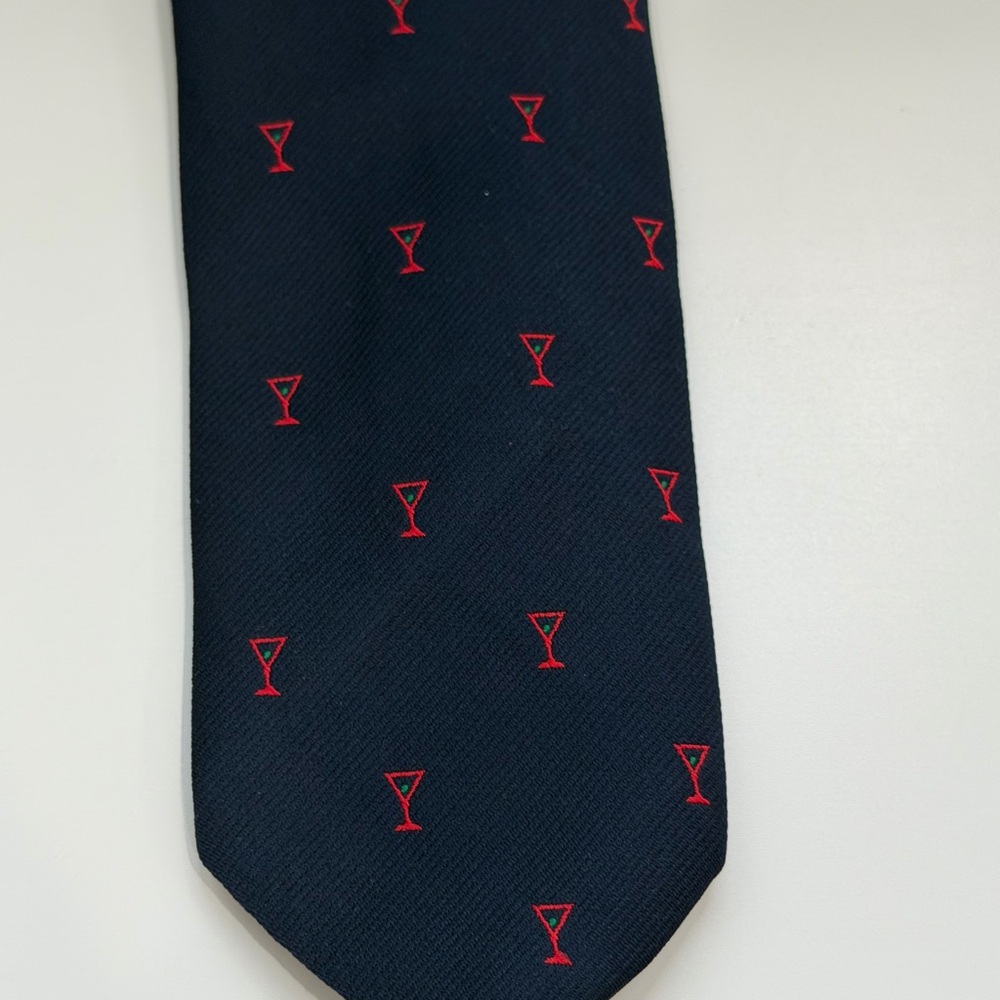 Alynn Men’s Dirty Martini Tie Navy Blue Red Martinis Fun Casual Necktie Cocktail